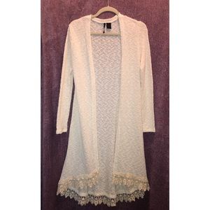 Cardigan Cream Size Medium
